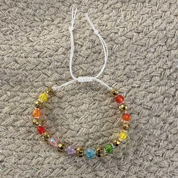 New Super Cute Multicolor Bling Macrame Bracelet Gold - Picture 8 of 8